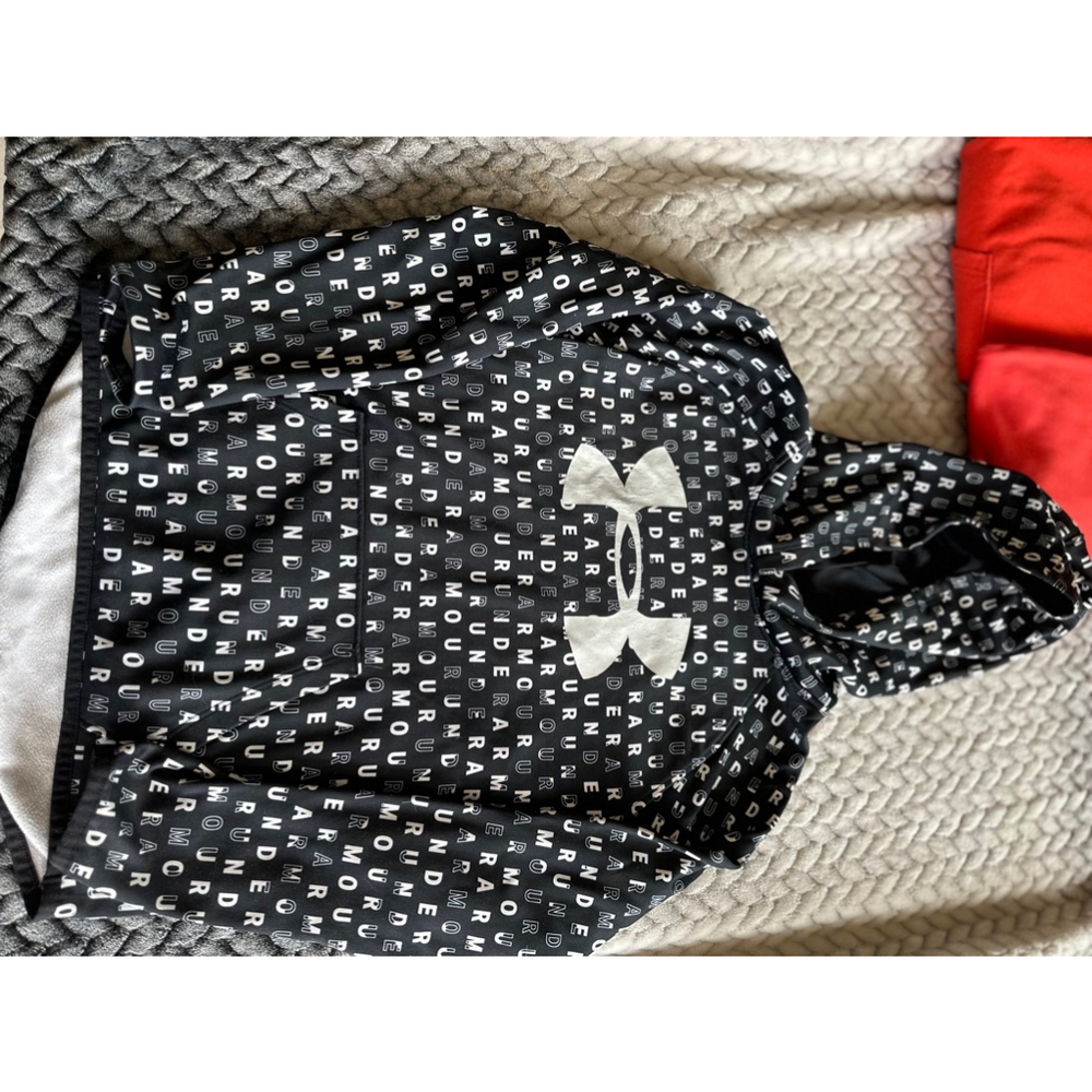 2 Under Armour hoodies kids youth boys girls size medium black white grey blue